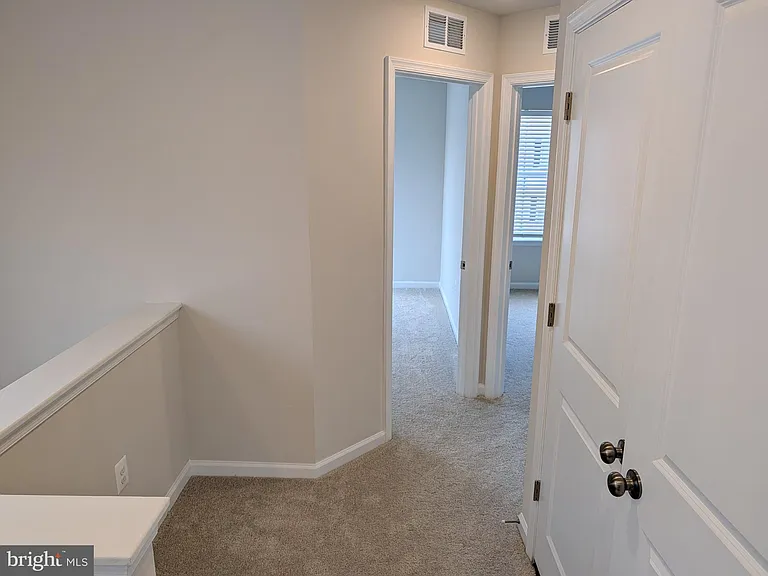266 Swan Ave — Photo 18