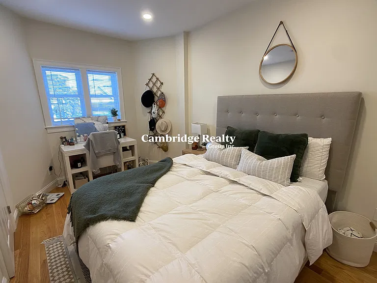 67 Temple St #1T — Photo 14