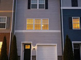 96 Vespucci Ln, Martinsburg, WV 25404