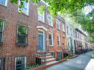 87 Pioneer St, Brooklyn, NY, 11231