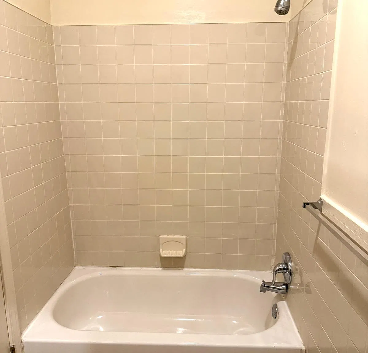 5129 Page Blvd — Photo 2