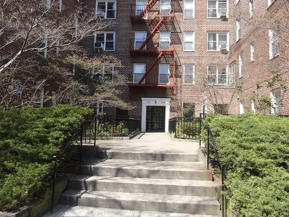 1st image of 39-20 52nd St APT 4G