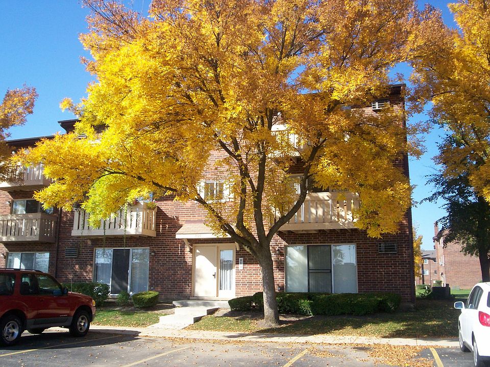 1st image of 1053 Dickens Way APT C