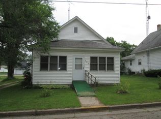 151 Lemonweir St, Lyndon Station, WI 53944