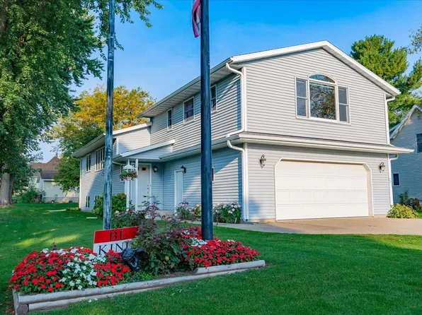 1610 East St, Black Earth, WI 53515