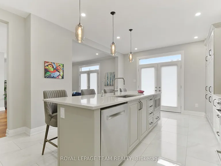 119 Discovery Cres — Photo 12