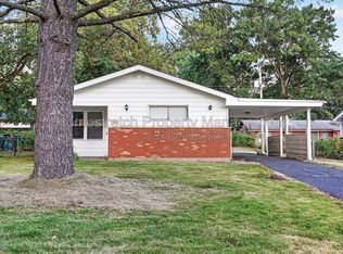 9710 Lanier Dr, Saint Louis, MO 63136