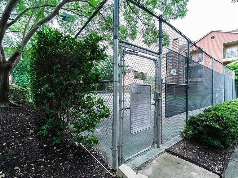 10811 Richmond Ave #39 — Photo 17
