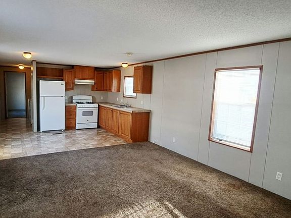2nd image of 539 Jennifer Dr