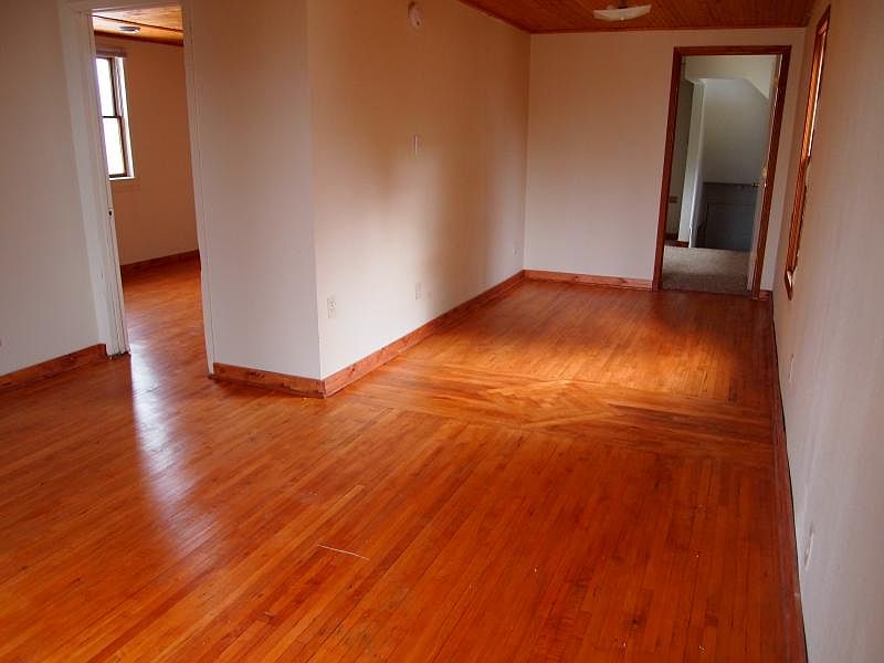 1st image of 1408 Elm Ave #1408