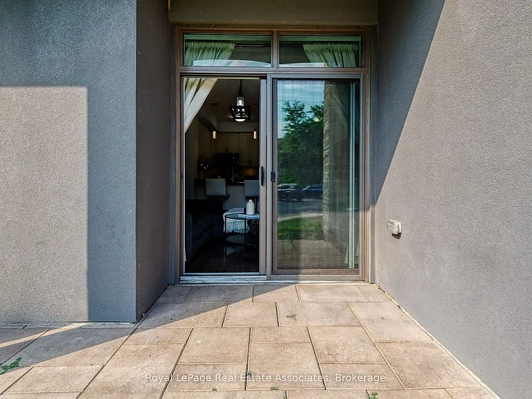 35 Southshore Cres #111 — Photo 20