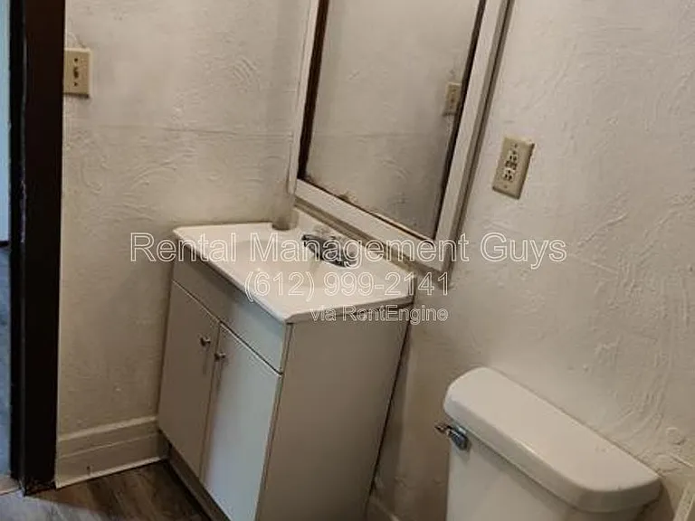 2500 17th Ave S #2 — Photo 9