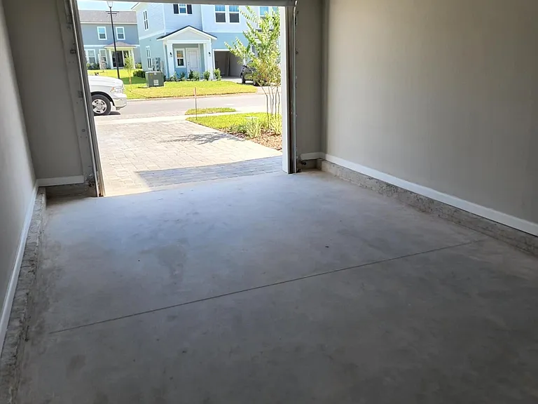 118 Pinebury Lane St — Photo 21