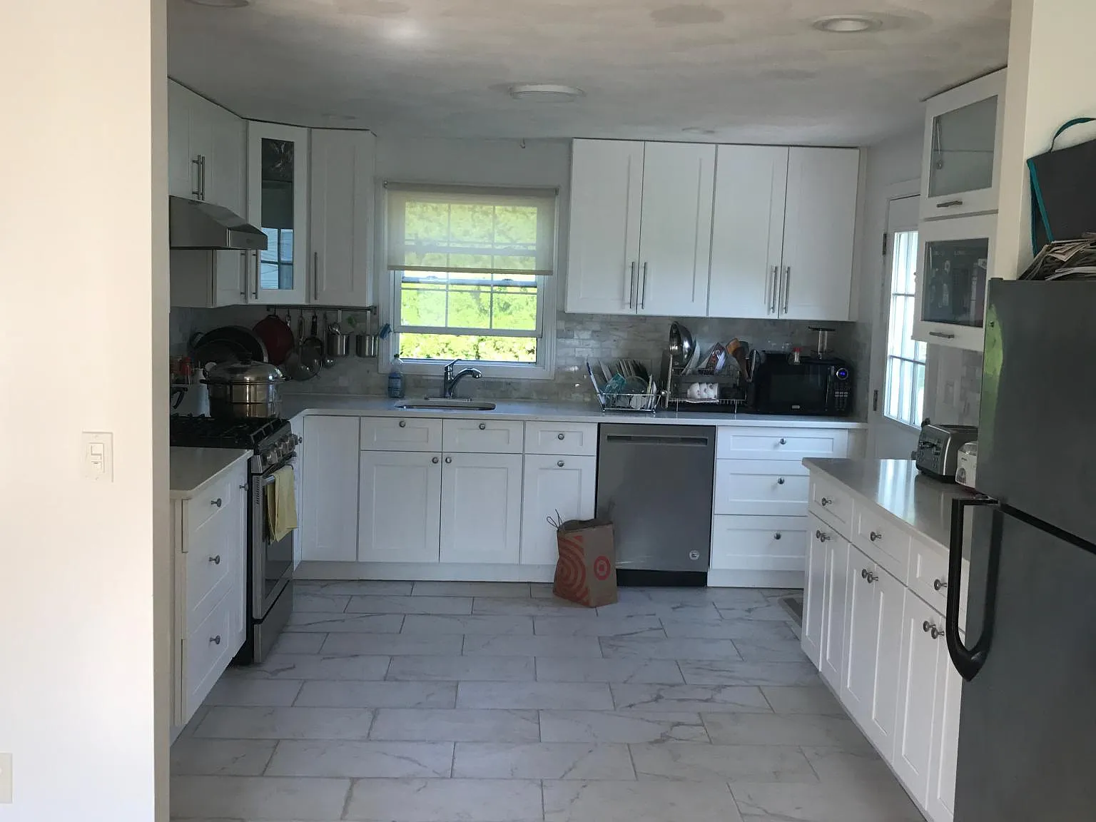 4 bed, 1735 sqft, $950 — Photo 3