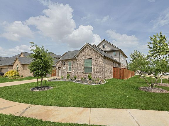 4th image of 17302 Willow Lexington Ct