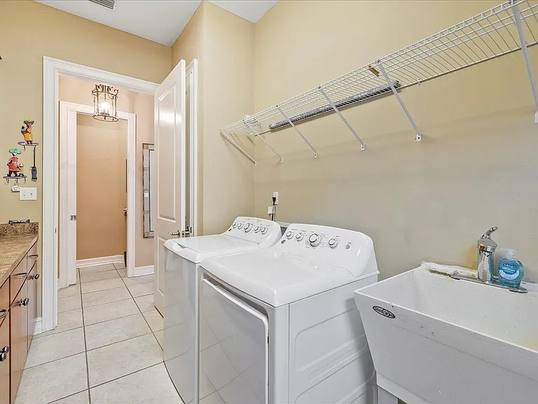 4146 Forsythe Way — Photo 39