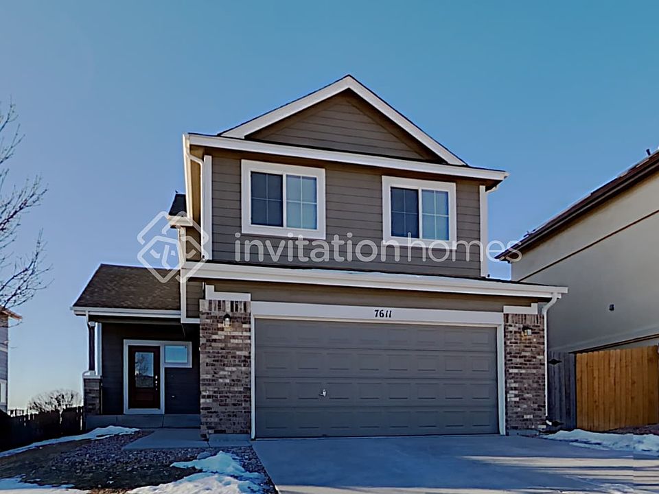 1st image of 7611 Canyon Oak Dr