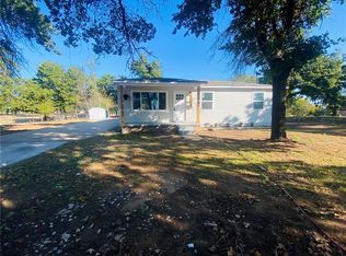 16757 SE 27th St, Choctaw, OK 73020
