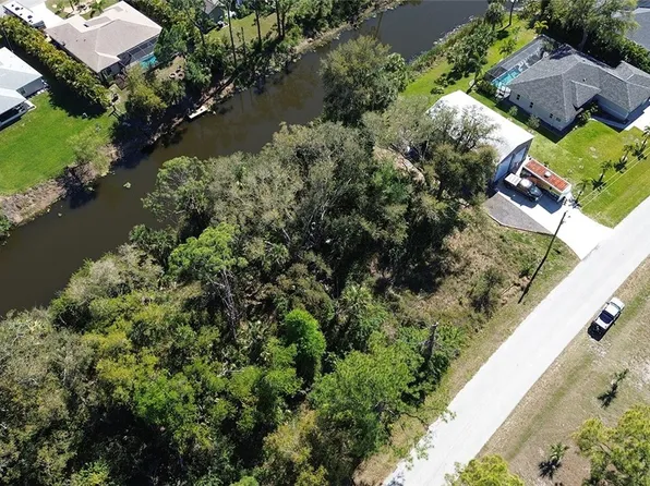 Namatka Ave, North Port, FL 34288