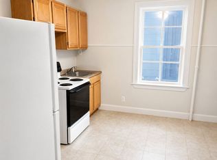50-52 Rowe Ct #75-15, Laconia, NH 03246