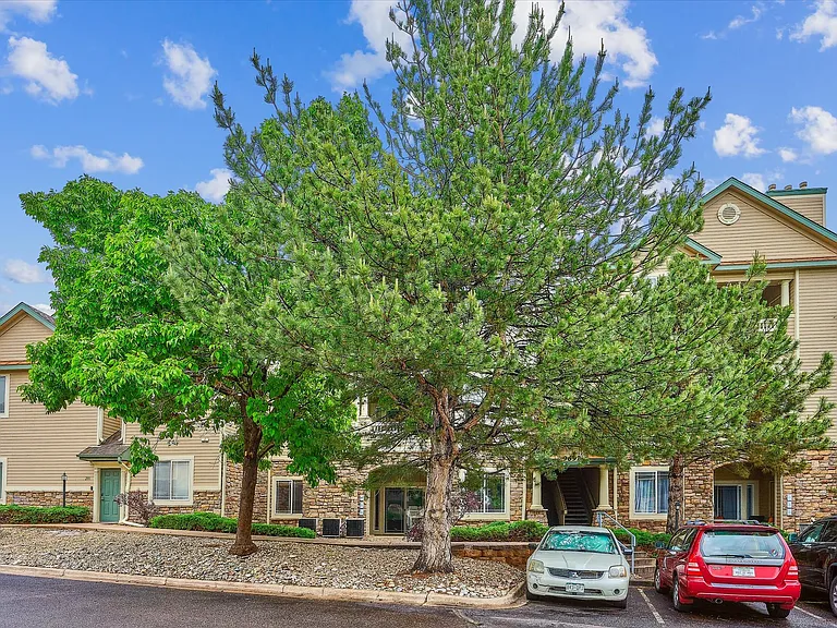9692 W Coco Cir #105 — Photo 2