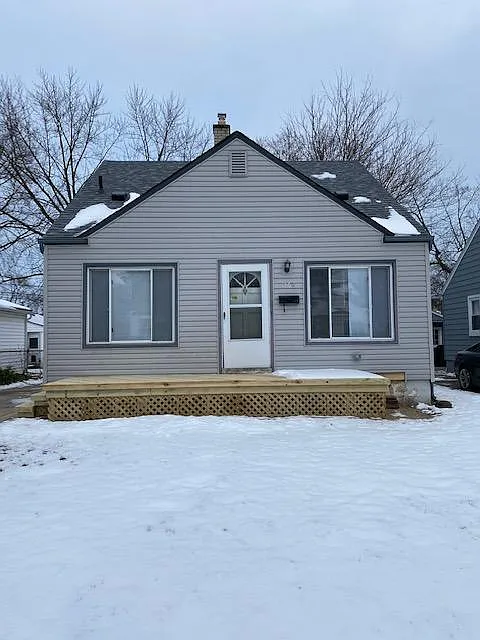 Building Photo - 1860 Tyler Ave