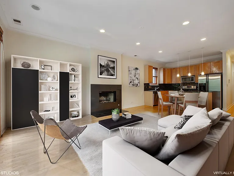 1036 N Wolcott Ave #2 — Photo 2