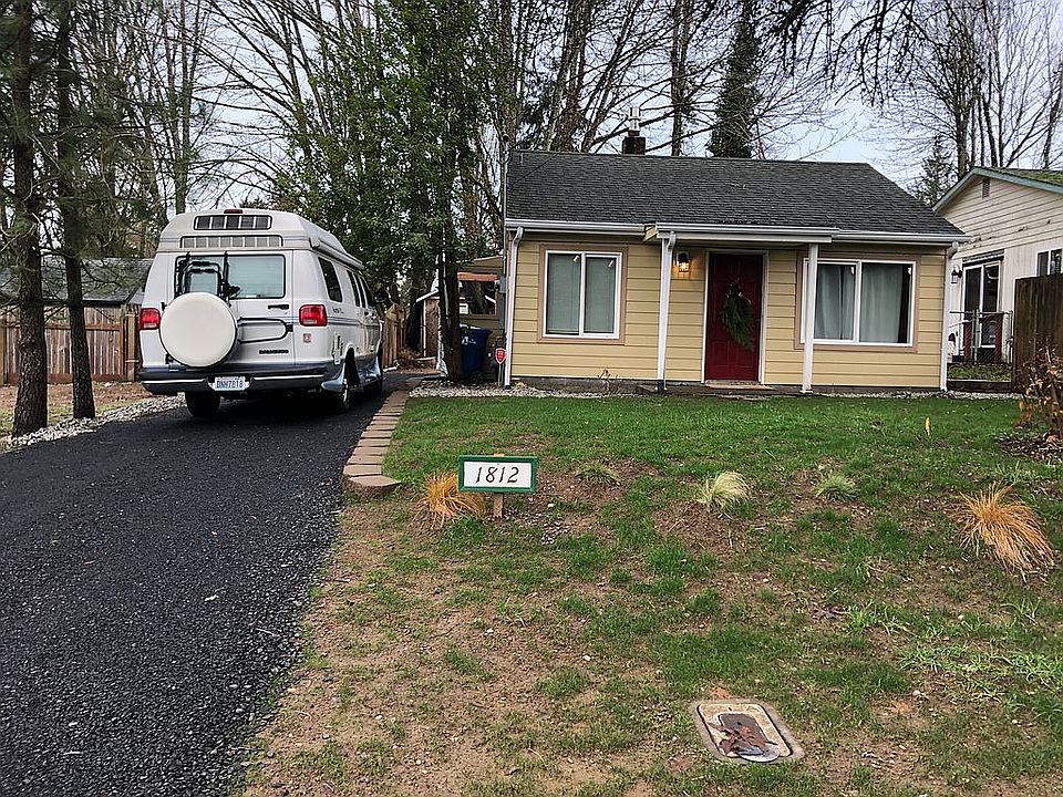 2nd image of 1812 13th Ave SE
