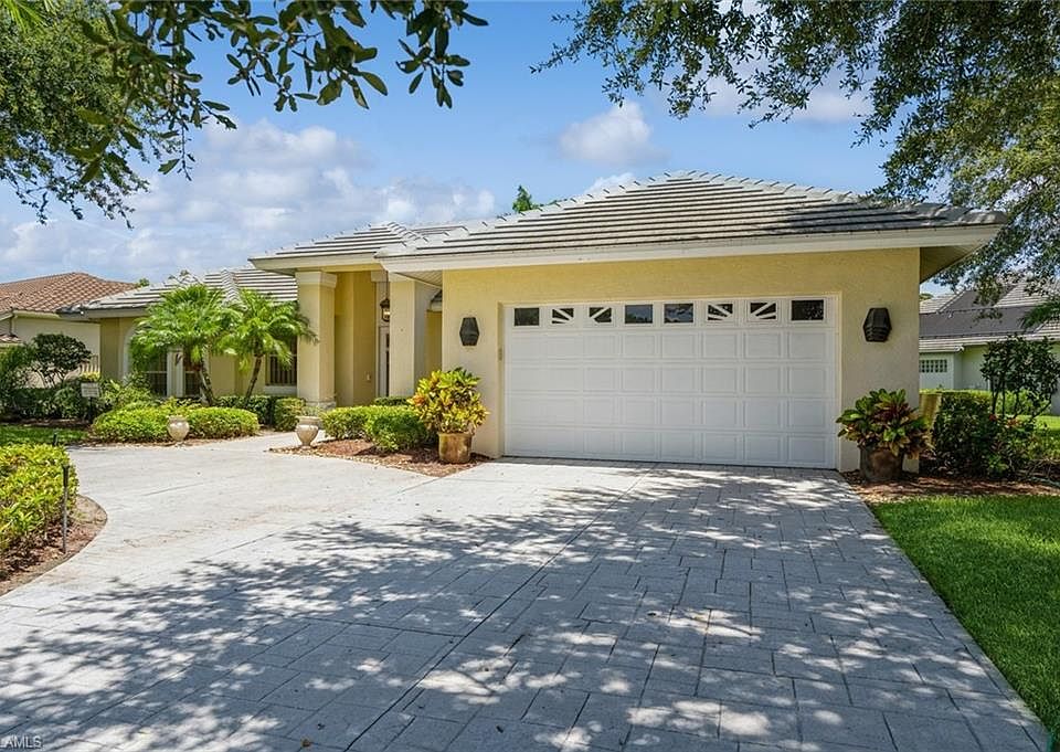 1st image of 9761 Alhambra LN