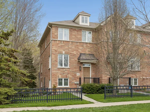 495 Mearns Ave, Clarington, ON L1C 5M5