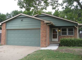 1800 E Ravena St, Wichita, KS 67219
