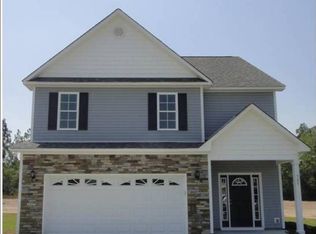 512 Aberdineshire Ct, Hubert, NC 28539