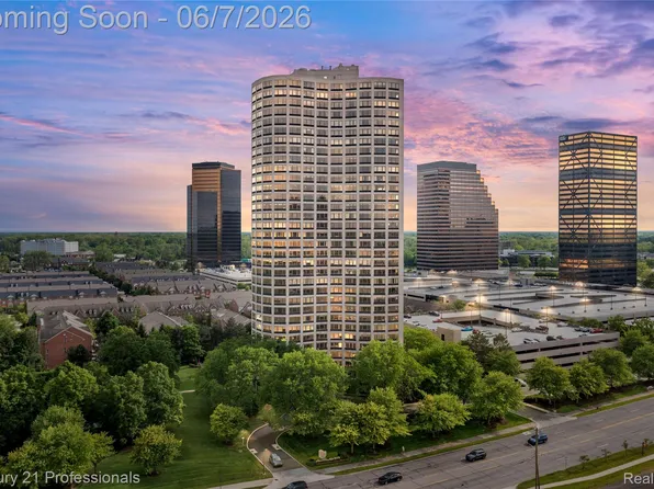 5000 Town Ctr Suite 2305, Southfield, MI 48075