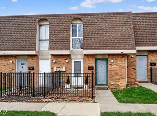7472 Countrybrook Dr, Indianapolis, IN 46254