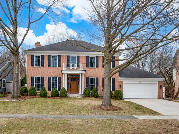 332 Birchbrook Ct, Glen Ellyn, IL 60137