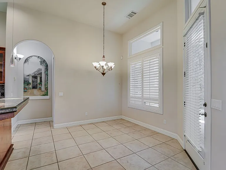11217 Chiswick Ct — Photo 10