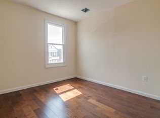 152 McAdoo Ave #2, Jersey City, NJ 07305