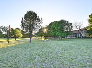 118 Independence Ln, Ingram, TX 78025