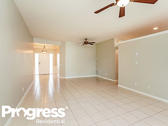 4th image of 13233 Hampton Park Ct