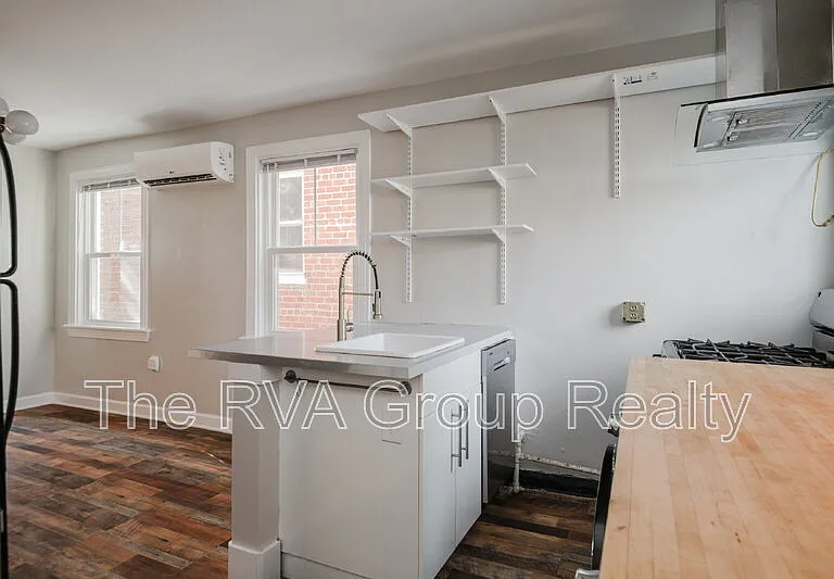 1230 Wallace St — Photo 22