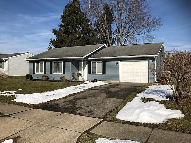 1st image of 244 Green Meadow Dr