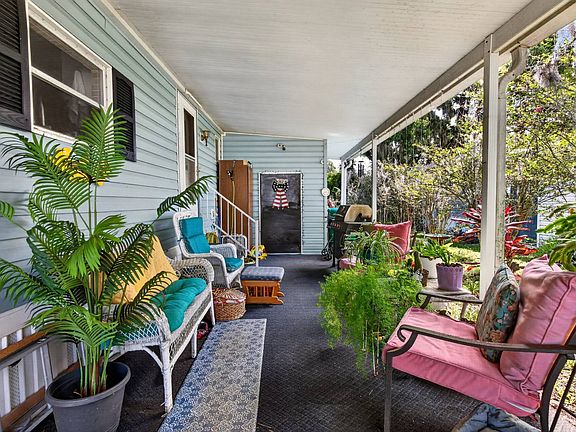 4th image of 142 E Piedmont Ave #142
