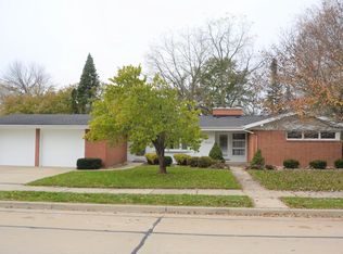 1212 Jefferson St, Racine, WI 53404
