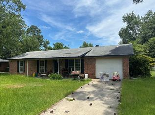 662 Mahoney Rd, Hinesville, GA 31313
