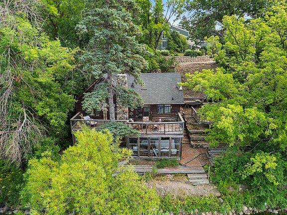 2nd image of 3015 E Medicine Lake Blvd