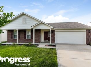 1246 Fiesta Dr, Franklin, IN 46131