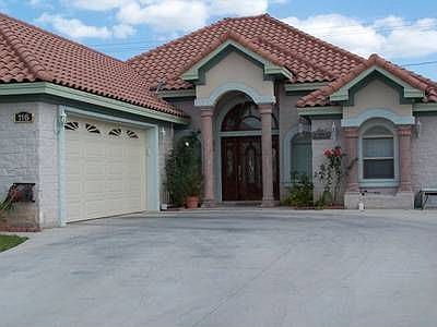 1st image of 116 Alberto Trevino St