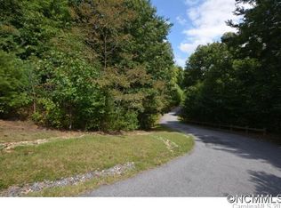 10-12 Forteen Barebridge Dr, Burnsville, NC 28714