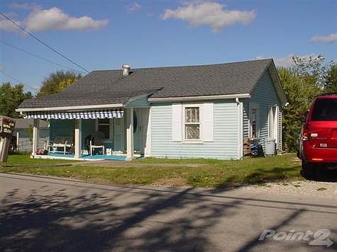 2nd image of 4811 Camargo Levee Rd