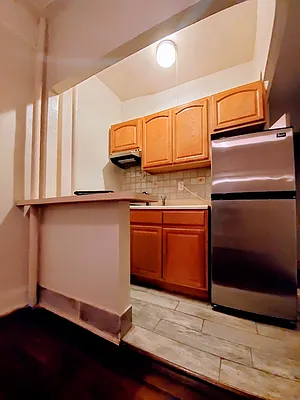 Rented by Compass | media 17